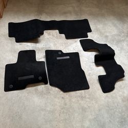 2023 Kia Sorento hybrid Floor Mats (original)