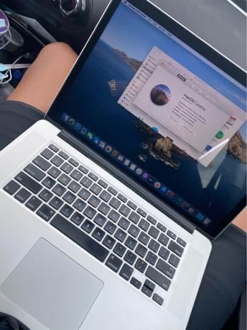 MUSIC PRODUCTION /STUDIO 15” MacBook Pro i7