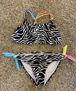 Girls size 8 swim lot