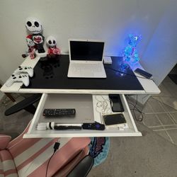 Gaming Office Chair/ Desk Table