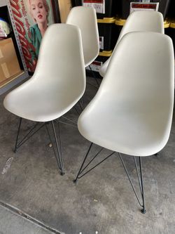 Alexa White Dining Side Chair