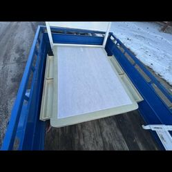 Solid queen bed base with 4 large storage drawers heavy duty lots of under bed storage