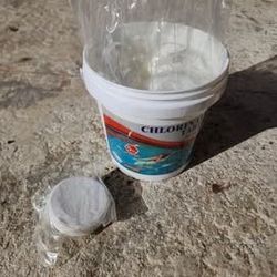 New Chlorine Pool 3" Tablets 5 Pound Bucket $30