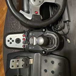 Logitech G25 PC Racing Wheel