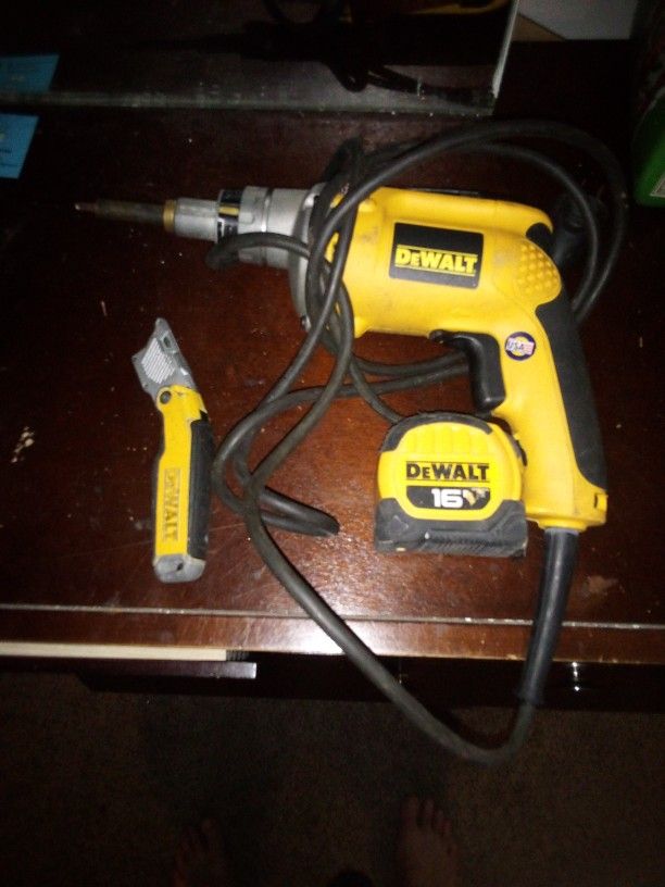Dewalt Screw Gun And Tape Measuring ,Tool