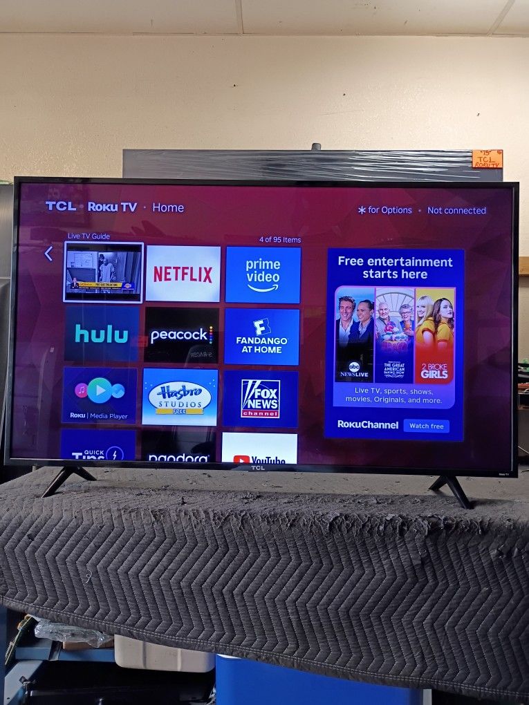 55 Inch TCL ROKU 4k Smart Beautiful Tv Comes With Remote Control Shows Great Picture Works Fantastic Guaranteed