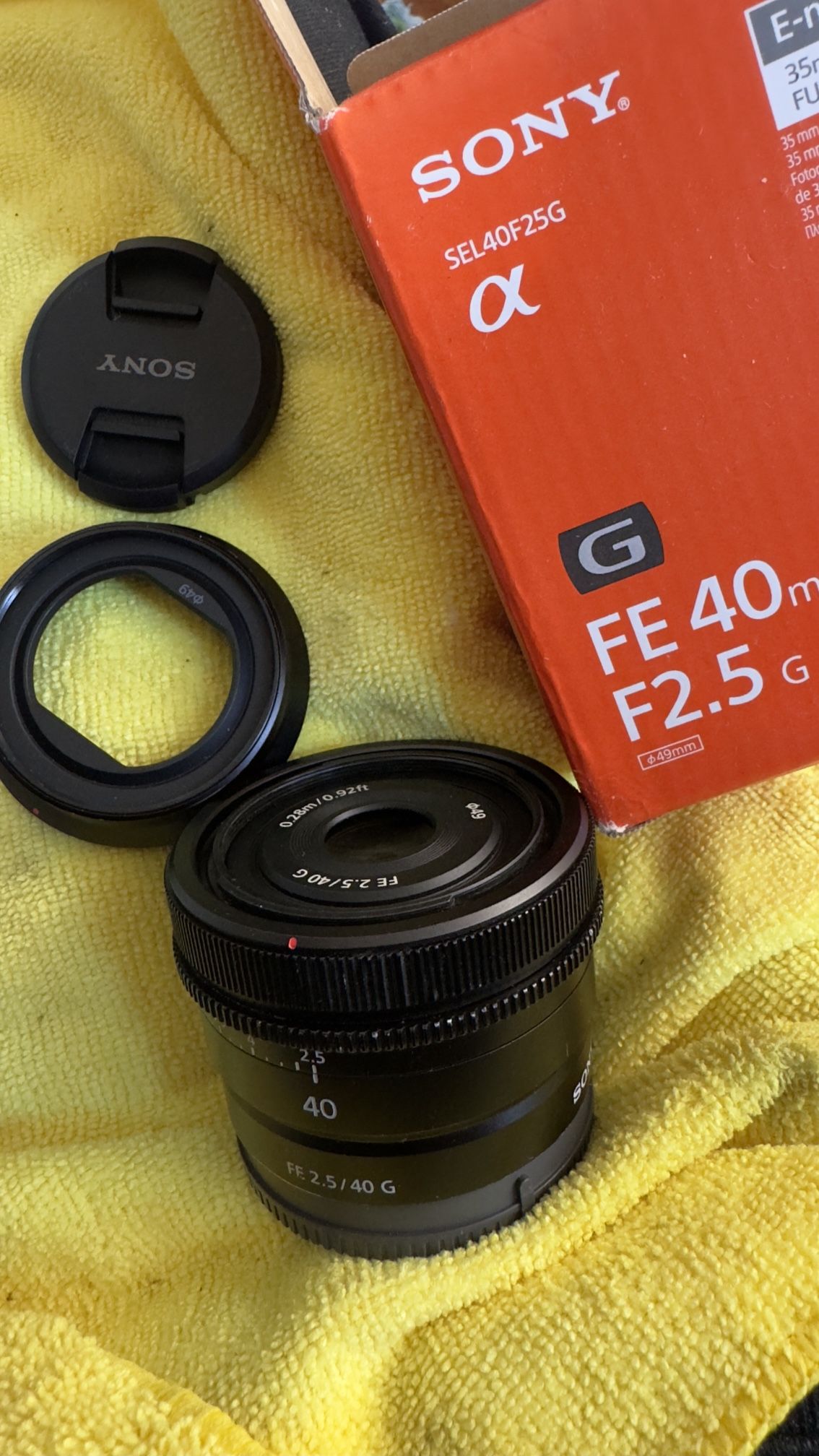 Sony FE 40mm f/2.5 G Standard Lens - E-Mount