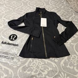 Lululemon 