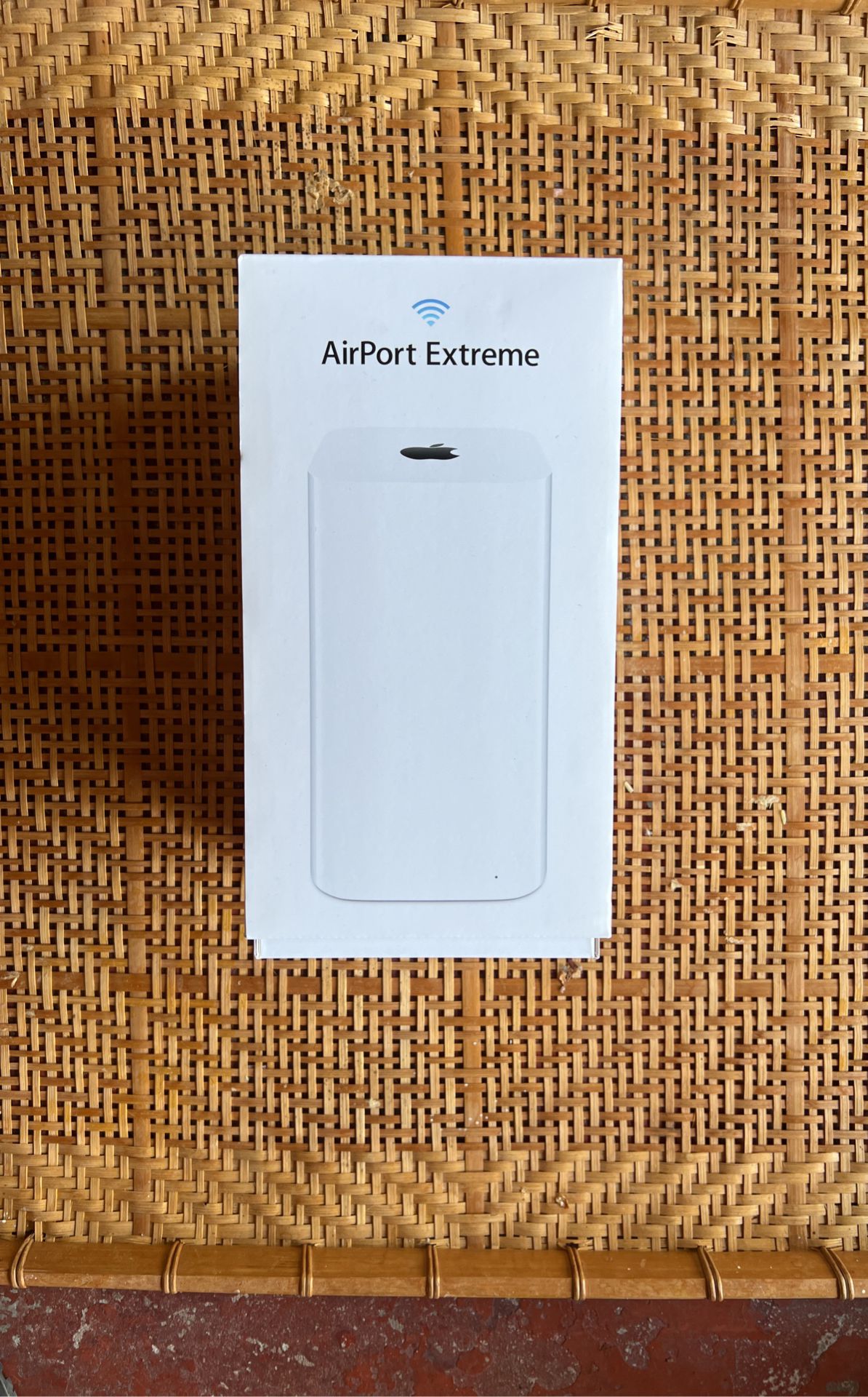 Apple AirPort Extreme Wi-Fi Modem