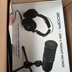 Zoom ZDM-1 Podcast Mic Pack