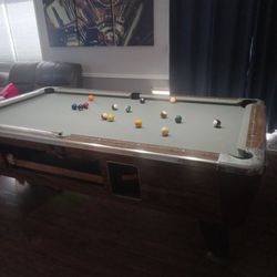 4×8  Pool table
