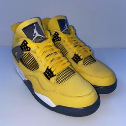 Jordan 4 Retro ‘Lightning’ (2021)
