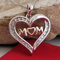 ❤️ 14k Solid Gold,  Sterling Silver And Diamonds - Beautiful "MOM" Pendant Necklace! - Chain