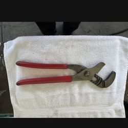 SNAP ON AWP120 PLIERS