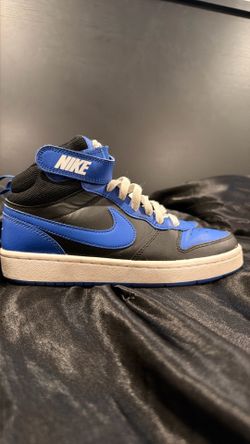 Nike Court Borough Mid 2