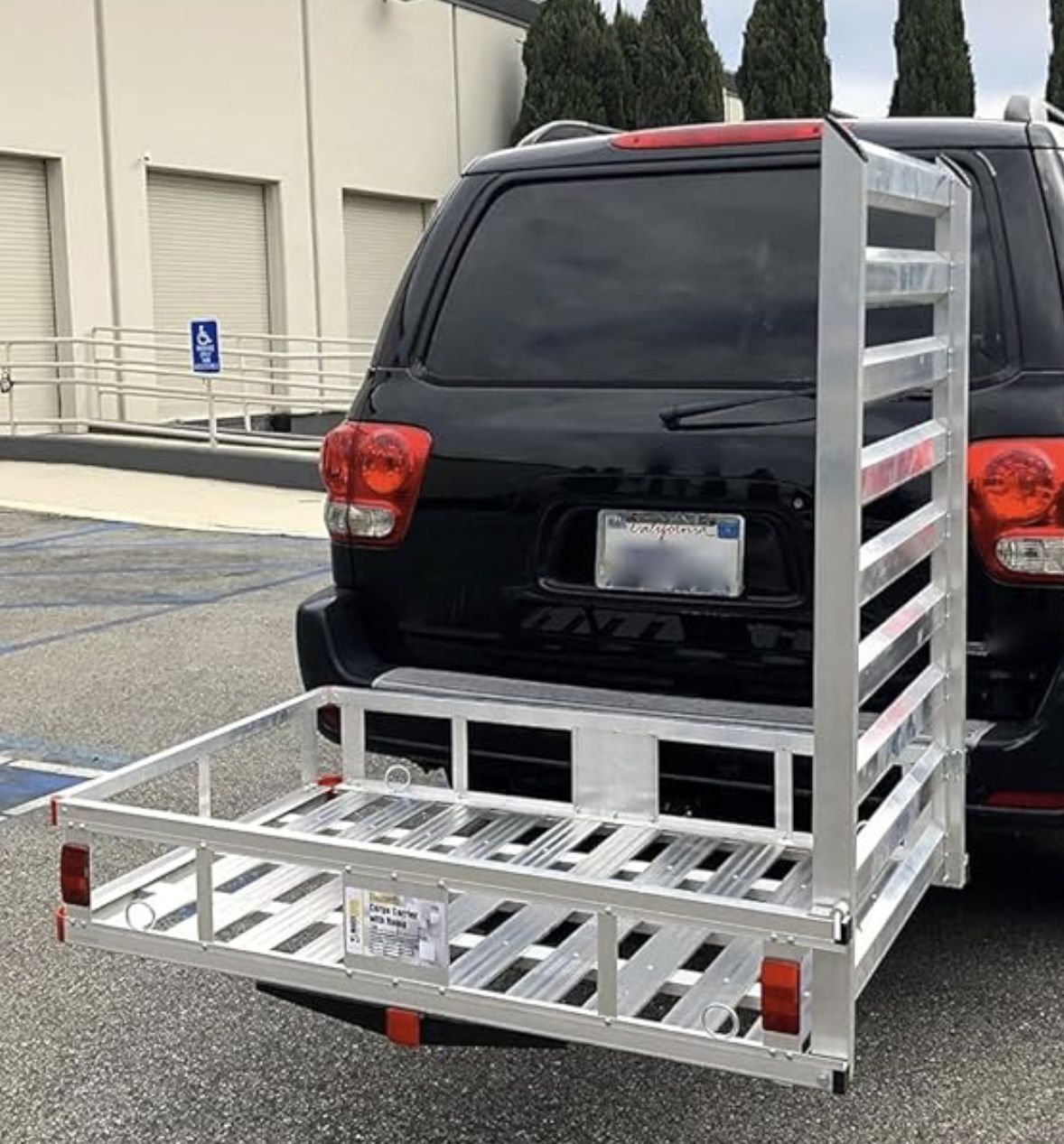 Cargo Carrier, Hitch Mount