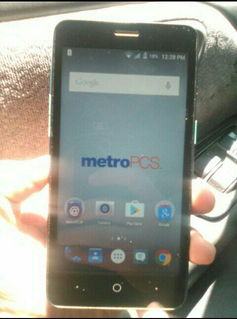 ZTE Avid Plus phone