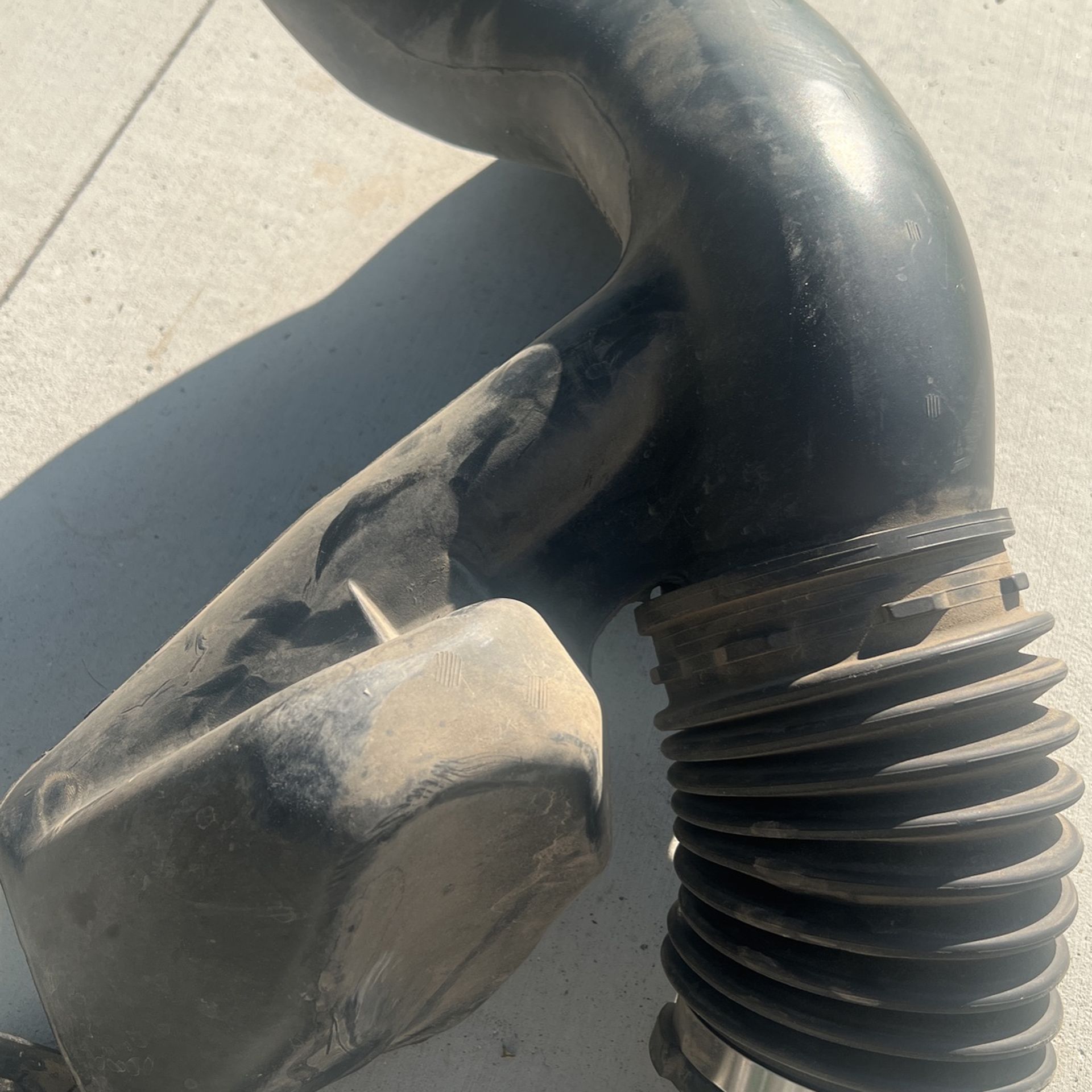 Chevy Silverado 6.0 Intake System for Sale in Wenatchee, WA OfferUp