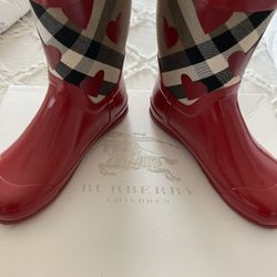 BURBERRY BRAND NEW RAIN BOOTS