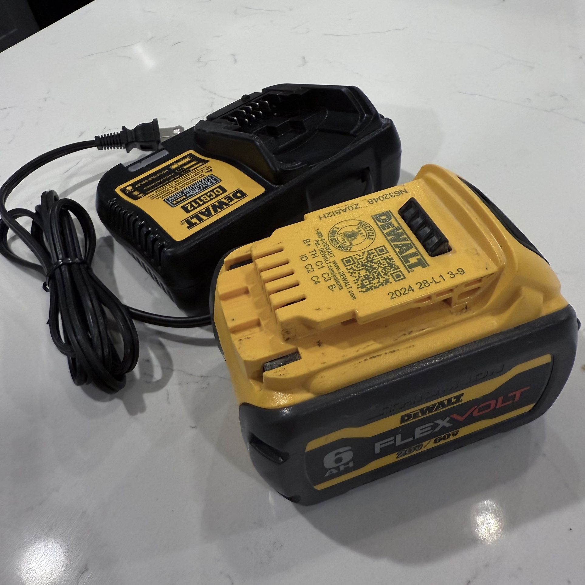 Dewalt Flexvolt 6ah Battery/ Charger 20v 60v