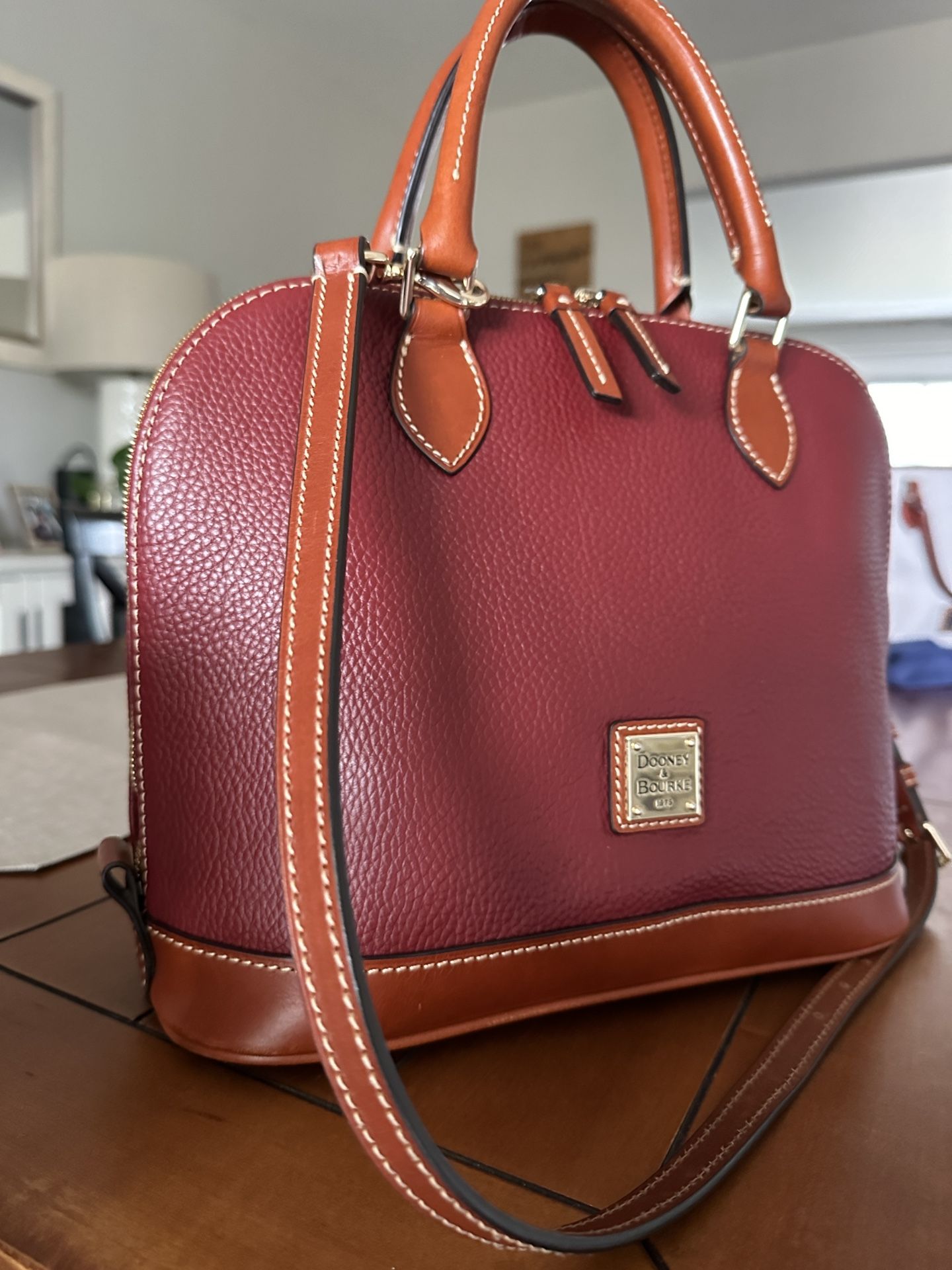 New Dooney & Bourke Shoulder Bag