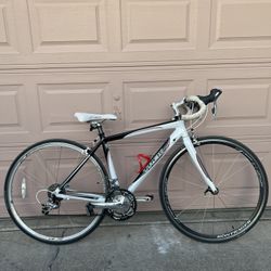 Trek 2.1 WSD 50cm Road Bike