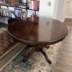 Dinning Table With 6 Chairs