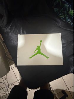 Jordan 5 green beans