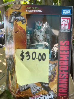 NEW TRANSFORMERS ACTION FIGURES