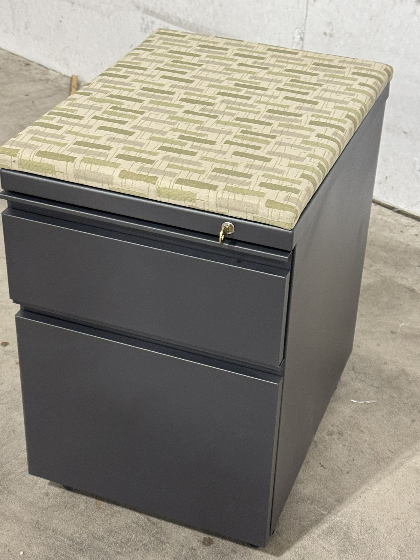 Rolling File Cabinet with Drawer Storage (Lockable)
