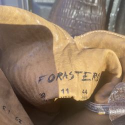 Forester Boots Size 11