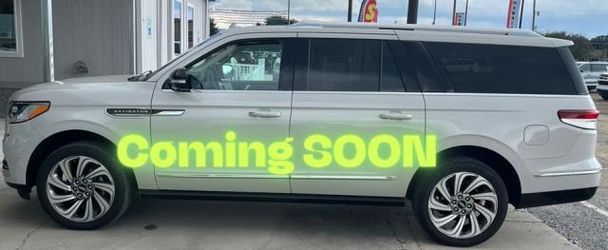 2022 Lincoln Navigator