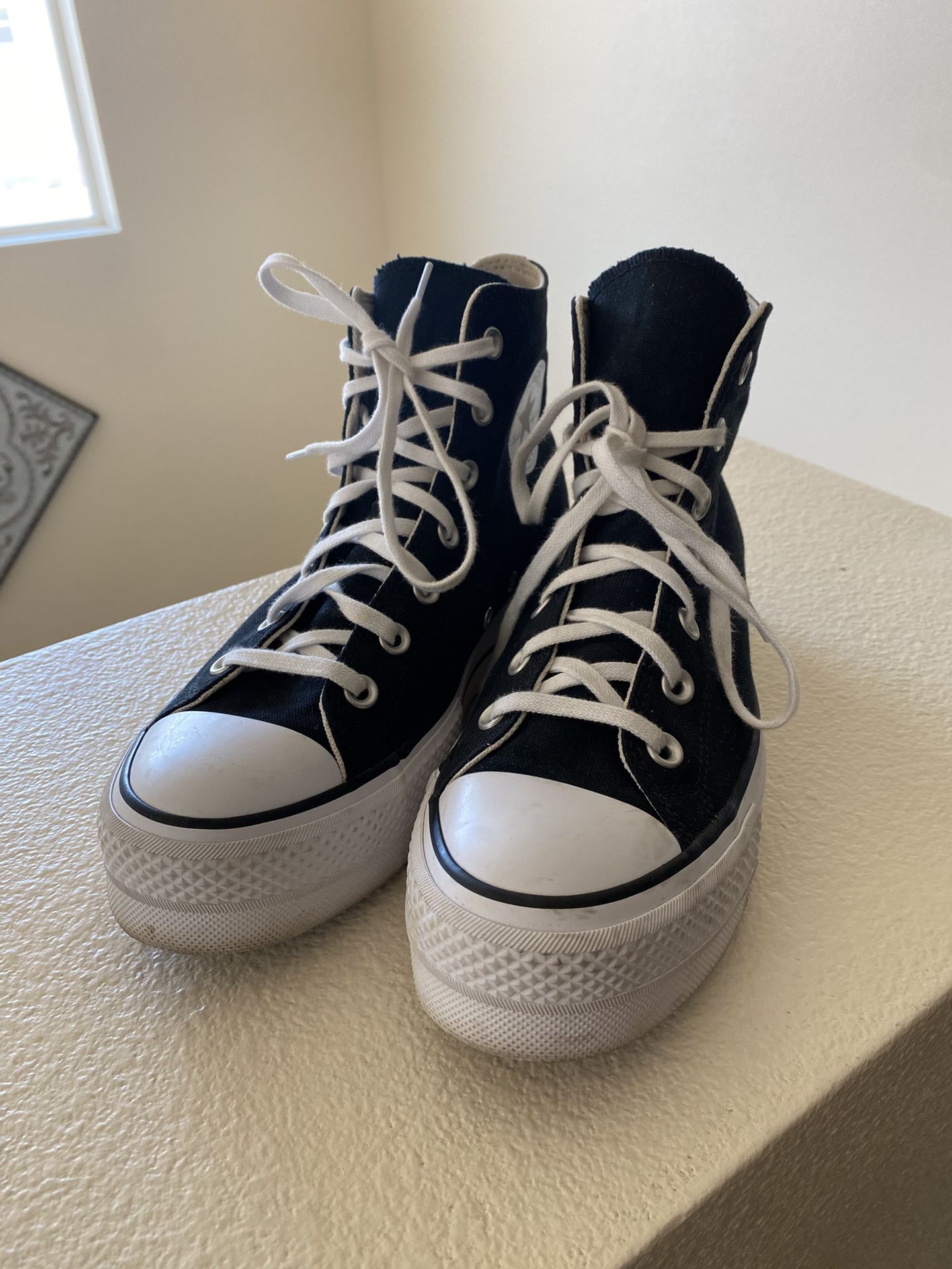 Converse High Top Platform