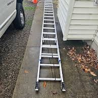 32 Ft Aluminum Ladder