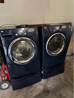 LG  Washer / Dryer front load  set