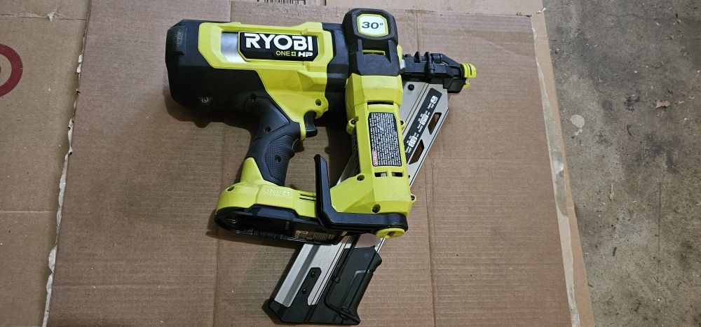Ryobi Pbl350 Cordless 30 Deg Framing Nailer