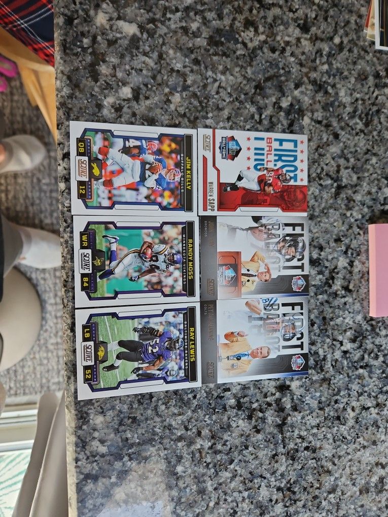 2022 & 2023 Score Football Cards HOF's
