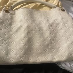 Louis Vuitton Monogram Bag 