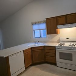 36 in. White Package with 4-Burner Range, Range Hood and  Dishwasher. 