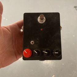 Unmarked Guitar Pedal