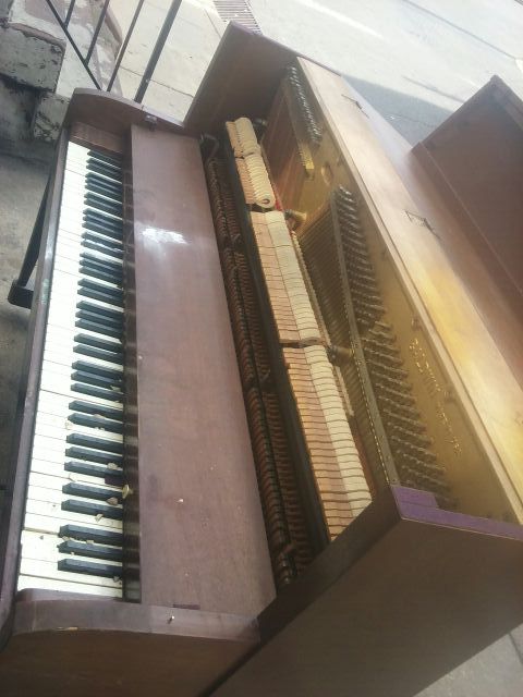 BALDWIN PIANO