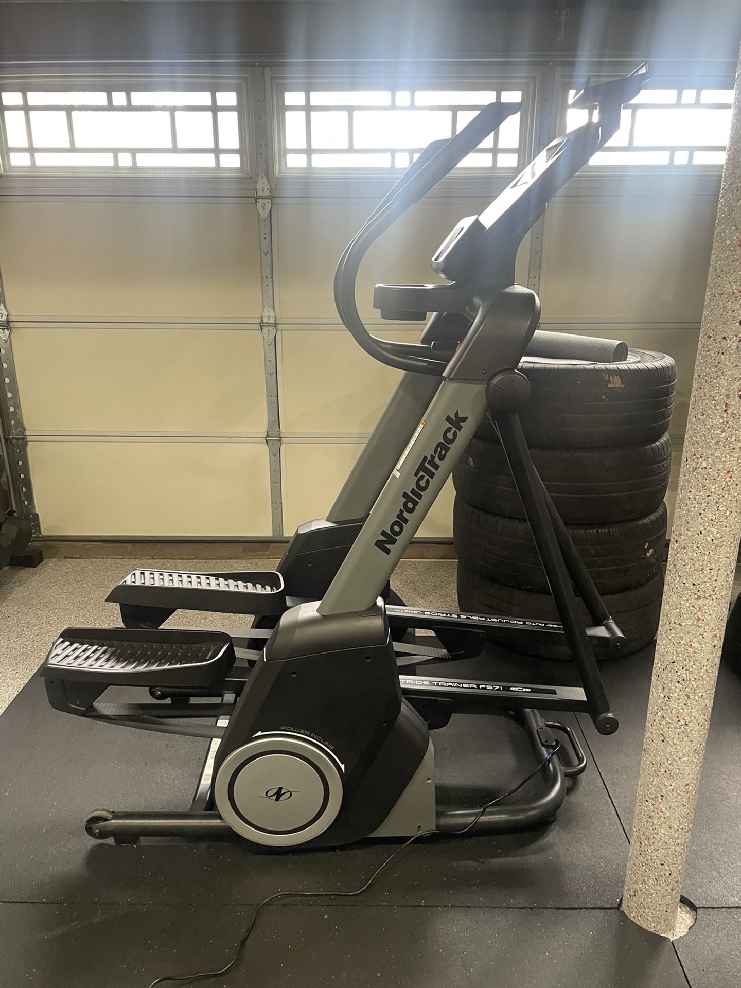 Nordictrack Elliptical Freesstride Trainer FS7i 