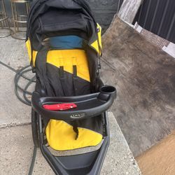 You have a very nice stroller available pick up Mequon area