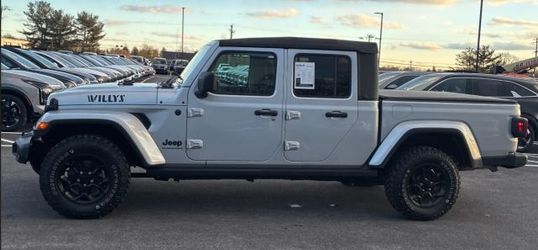 2023 Jeep Gladiator