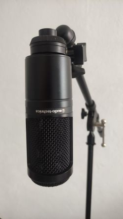 Audio-Technica AT2020 Large-Diaphragm Condenser Microphone