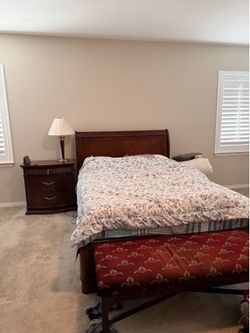 Queen bed