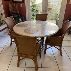 Elegant table with four chairs