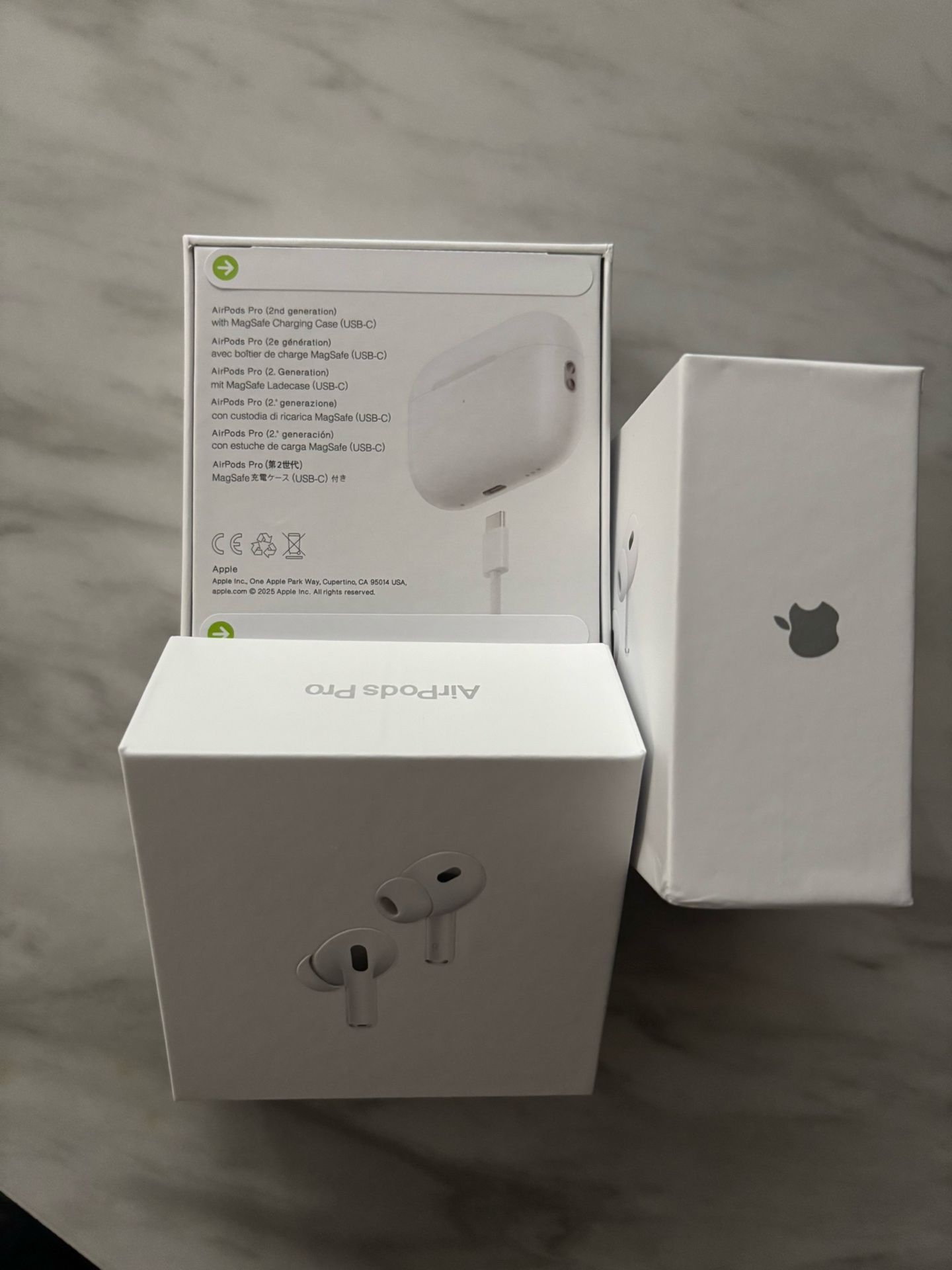 AirPods