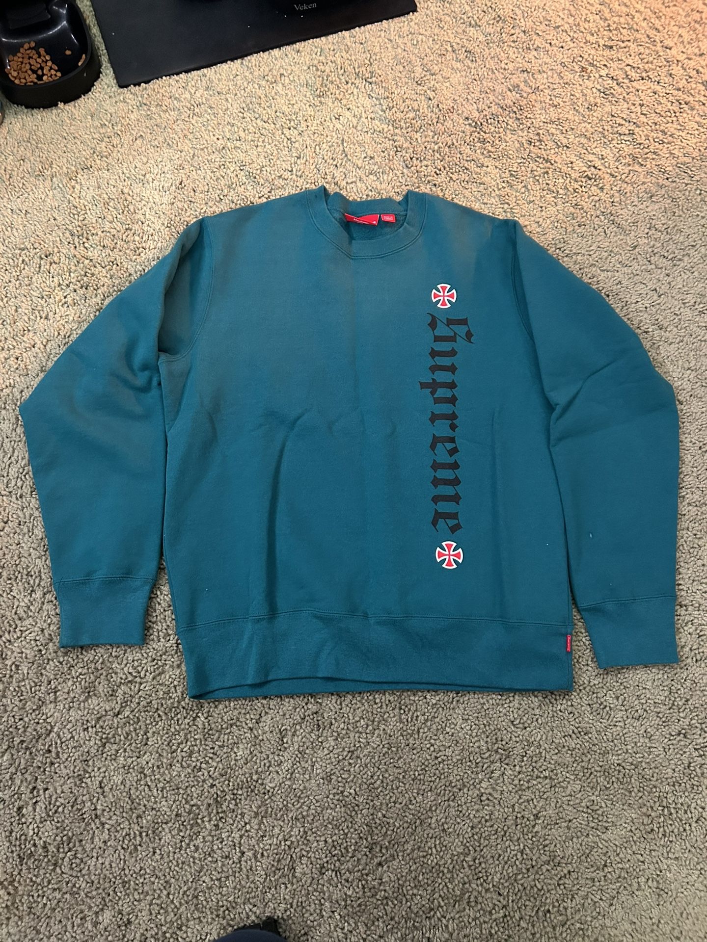 Supreme X Independent Collab Crewneck