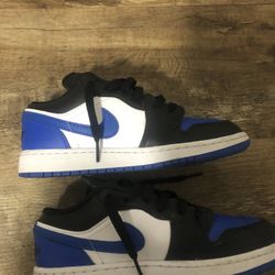 Air Jordan 1 Low Royal Toe Alternate
